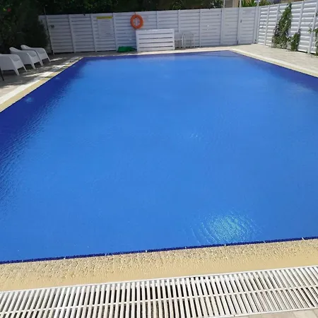 아파트 Sea Krystel 603 *